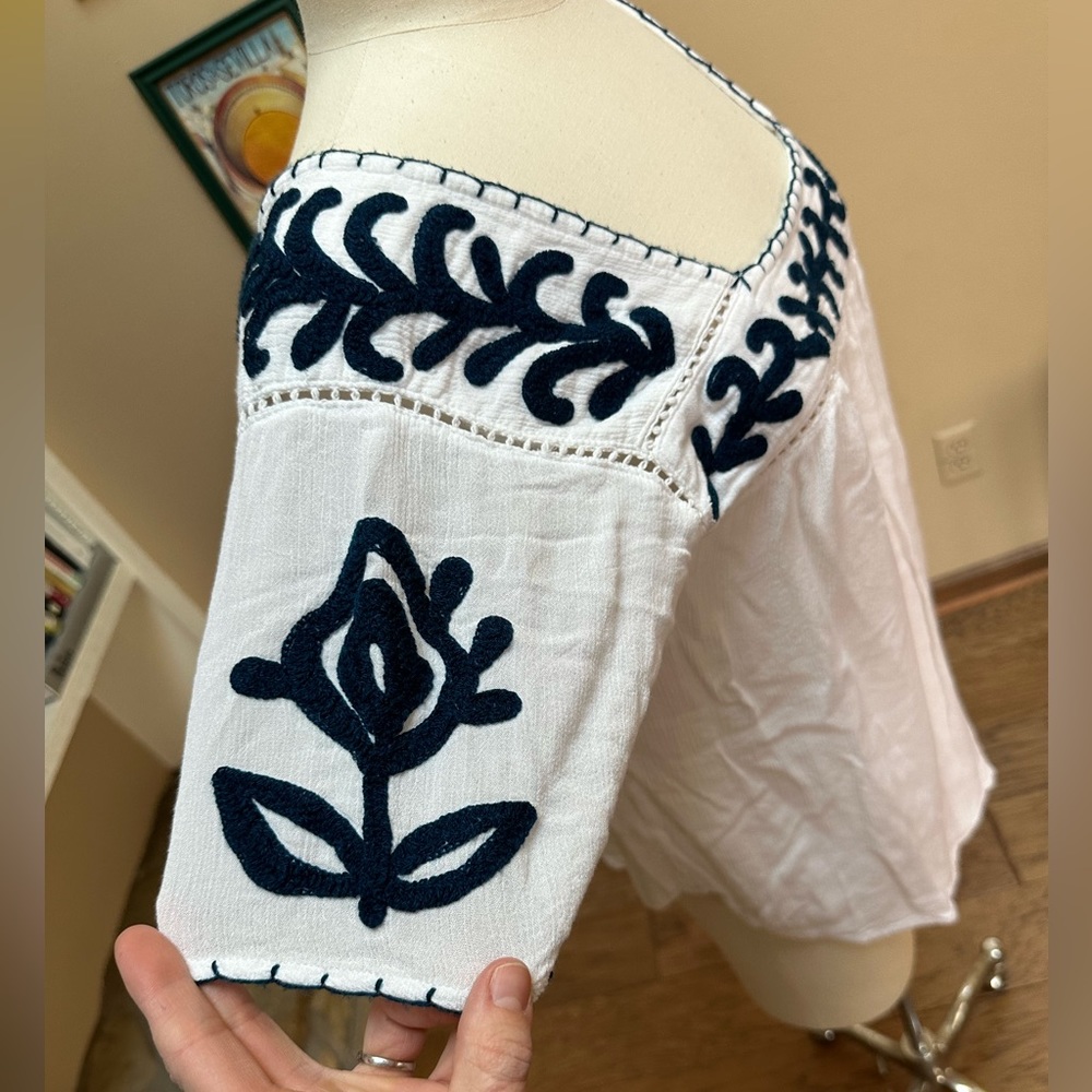 Chic Connection Beachy Blouse - Picture 5 of 5